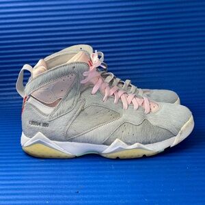 Size 8.5- Men’s Nike Air Jordan 7 Retro SE "Hare" Bugs Bunny Shoes CT8528-002